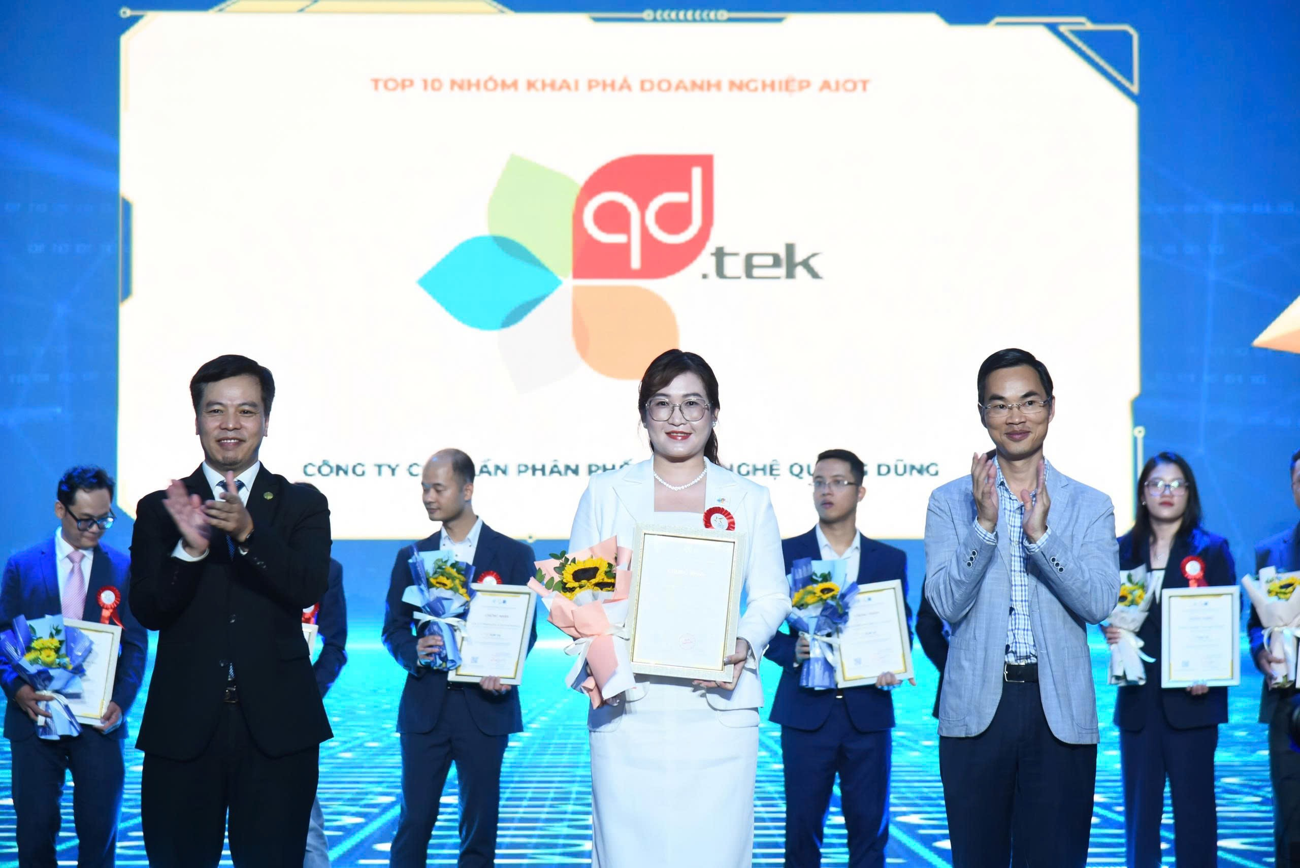 QD.TEK được vinh danh kép tại Vietnam Top 10 Tech Map 2025 – Dấu ấn ...
