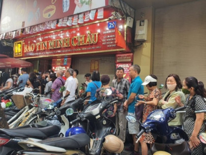 Kinh tế - Giá vàng chiều 15/10: Tăng nóng từng giờ, tiệm vàng có động thái lạ, chợ đen hét giá “trên trời”