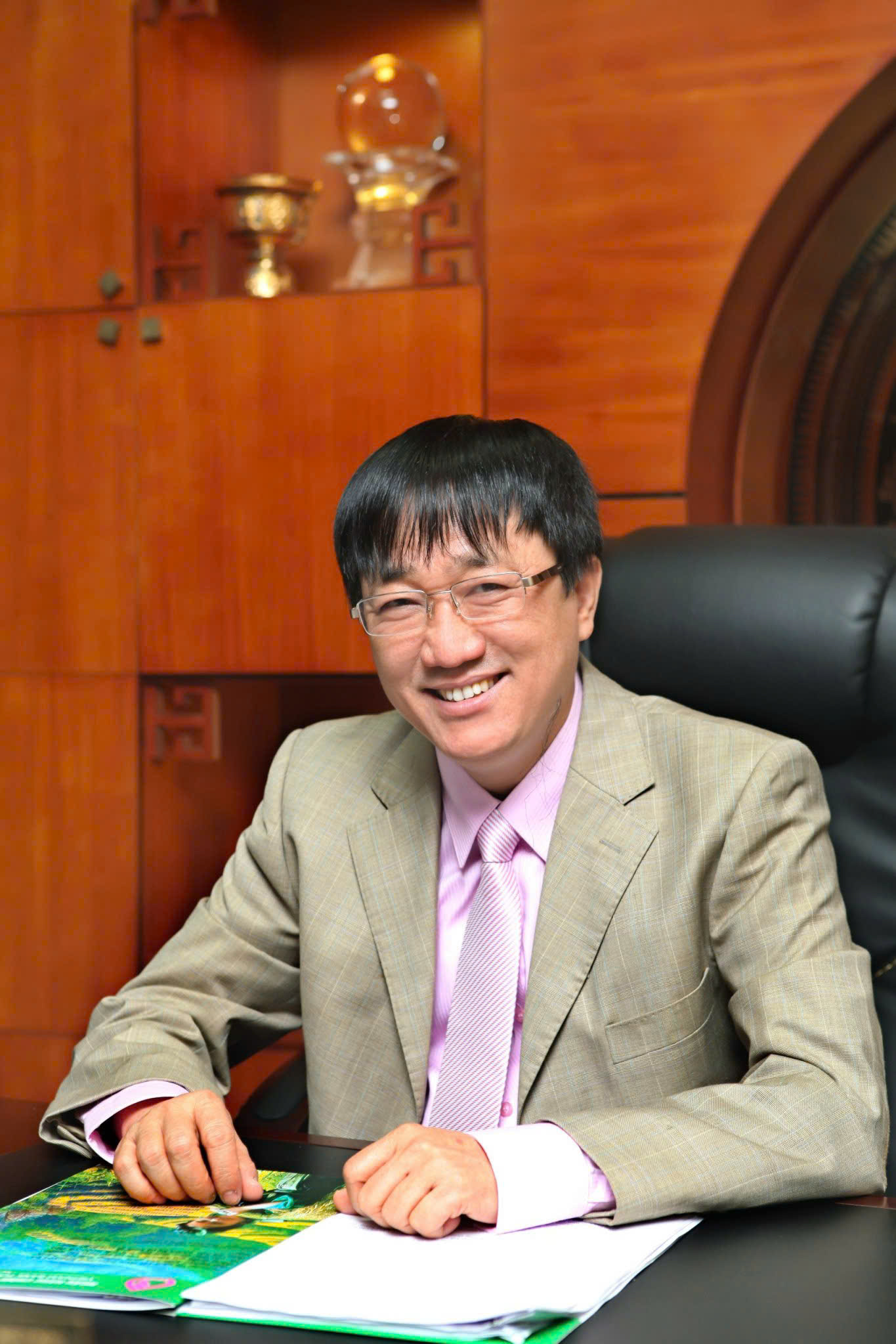 Dương Quyết Thắng và những vần thơ mang hồn Việt - 1