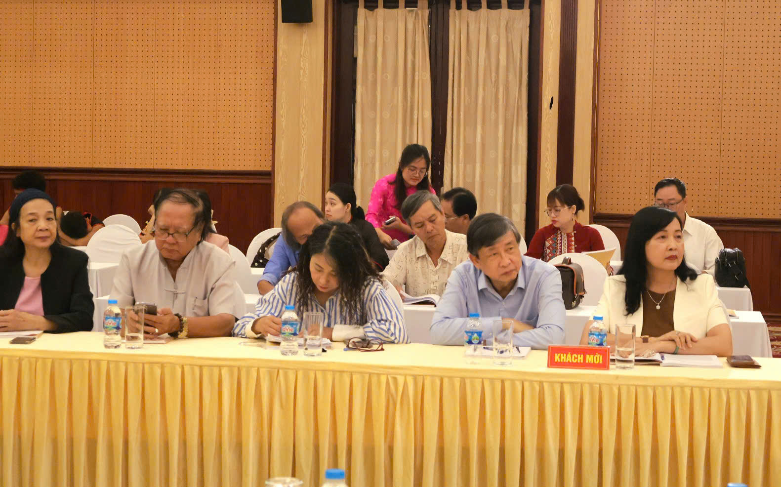 Văn nghệ dân gian Việt Nam sau ngày đất nước thống nhất: Khẳng định sức sống bền bỉ của bản sắc dân tộc - 2