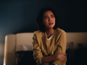  Dọn đồ đón bố về nhà phụng dưỡng, thấy thứ trong tủ quần áo của ông, tôi tròn mắt kinh ngạc