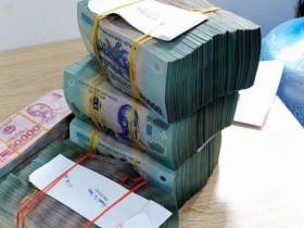 Lãi tiết kiệm tăng mạnh, có 100 triệu đồng gửi ngân hàng nhận được bao nhiêu lãi?