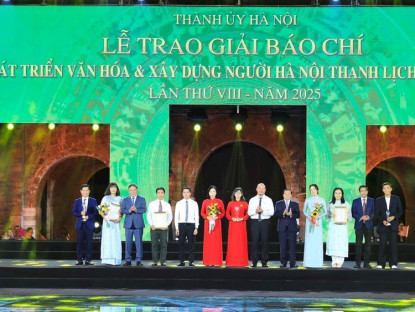 Tin Tức - Vinh danh 33 tác phẩm báo chí xuất sắc đồng hành cùng sự phát triển văn hóa, con người Thủ đô
