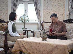 Tái hôn với vợ trẻ 20 tuổi, cô ấy mang 400 triệu và xe sang làm hồi môn nhưng bố tôi không vui