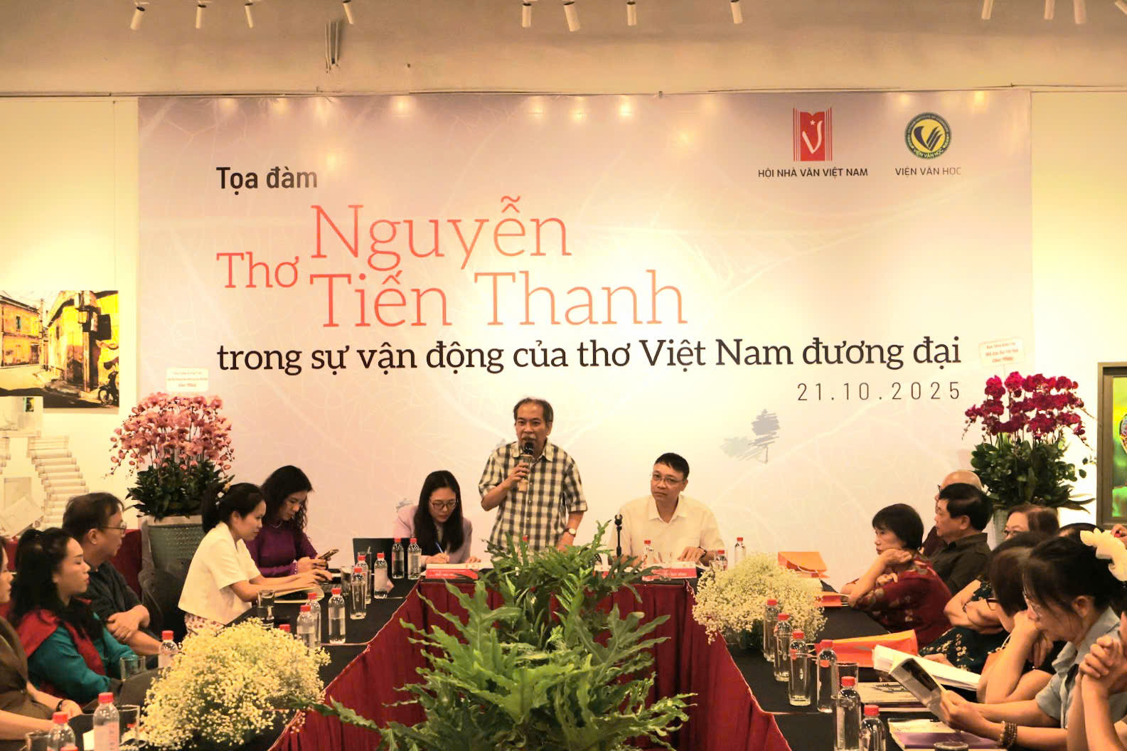 Nguyễn Tiến Thanh - Người giữ lại tiếng vọng nguyên sơ của thi ca - 2