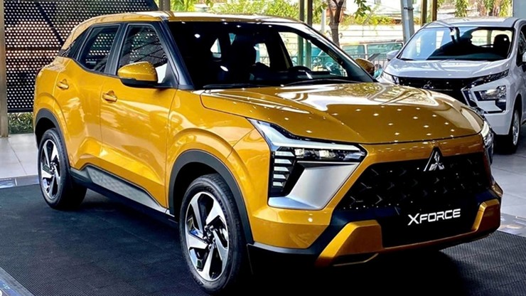 Mitsubishi Xforce lại sa sút, Toyota áp đảo SUV đô thị - 2
