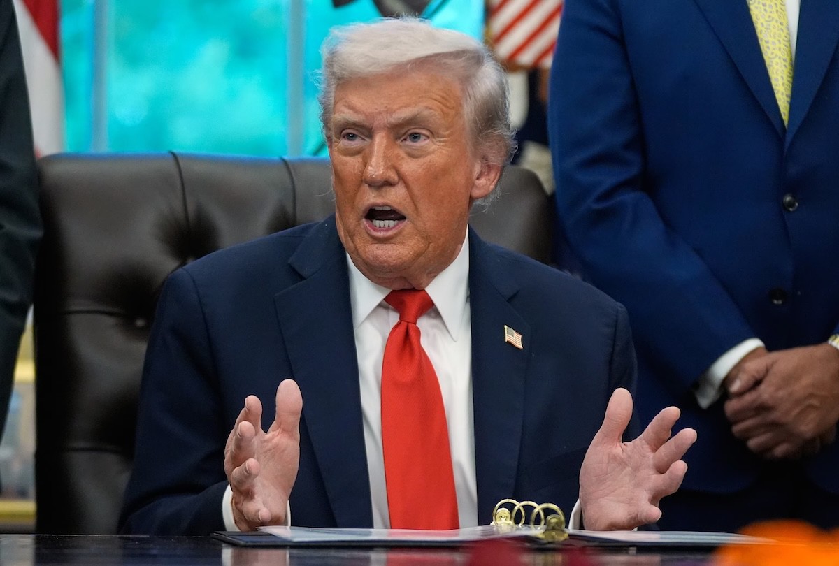 Ông Donald Trump ân xá cho nhà sáng lập sàn tiền số lớn nhất thế giới - 3