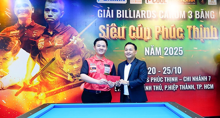 Bao Phương Vinh giành “mưa” giải thưởng bi-a, nhận quà đặc biệt tại Siêu Cúp - 5