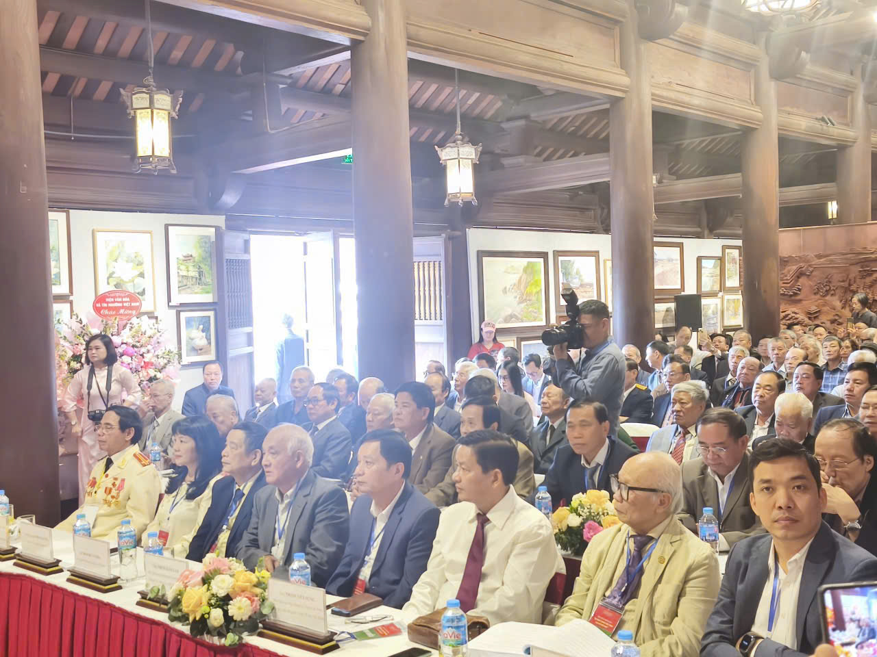 Tôn vinh, tri ân nhìn nhận công bằng vai trò của một dòng họ trong lịch sử dân tộc - 6