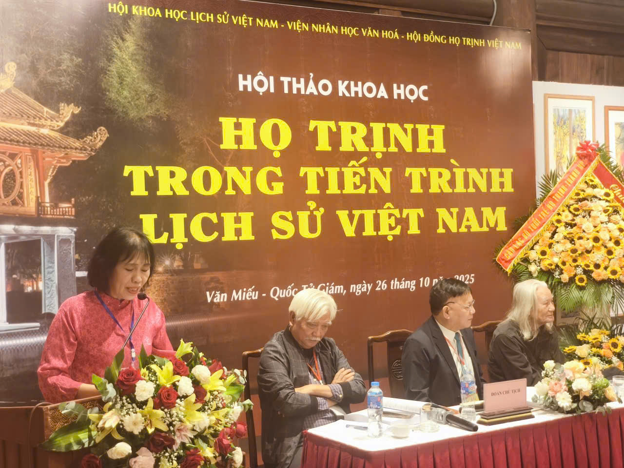 Tôn vinh, tri ân nhìn nhận công bằng vai trò của một dòng họ trong lịch sử dân tộc - 8