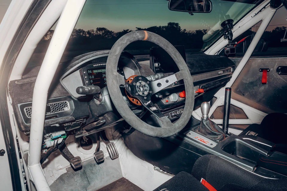 Honda nâng cấp xe Civic Type R để chạy các giải Rally - 5