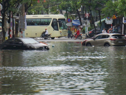 Công nghệ - Những cách bảo vệ ô tô ngày mưa lũ