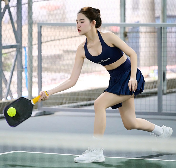Nàng thơ pickleball Huyền Berry vô địch khó tin, hot girl Kiều Trinh thắng 6 trận liền - 6