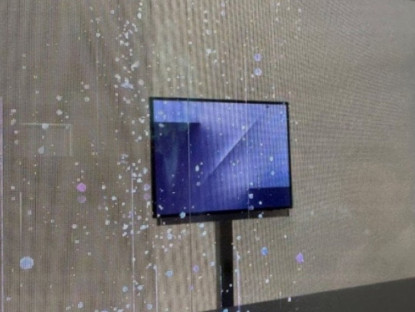 Công nghệ - Samsung khoe ảnh thật Galaxy Z TriFold tại APEC 2025