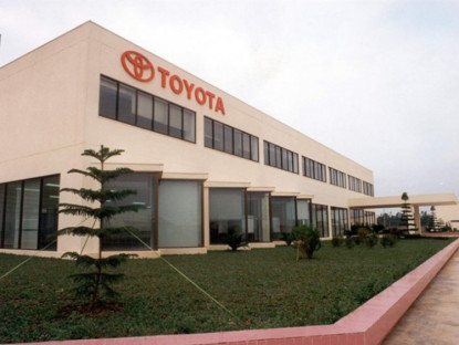Giao thông - Toyota chốt thời gian sản xuất xe lai điện tại Việt Nam