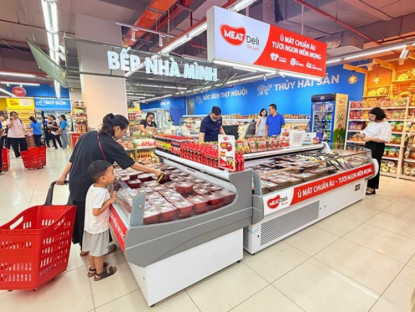 Thông tin doanh nghiệp - Hội chợ Mùa Thu 2025: WinMart thu hút hàng nghìn khách tham quan mua sắm mỗi ngày