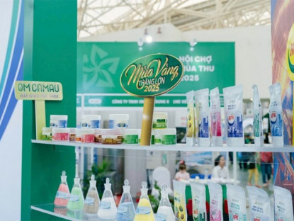 Thông tin doanh nghiệp - Phân Bón Cà Mau - dấu ấn sản phẩm nông nghiệp chủ lực tại Lễ hội Mùa Thu 2025