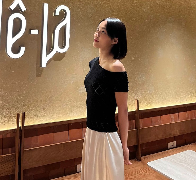 Đội Thanh Thúy gây sốc ở bóng chuyền Nhật Bản, Tú Linh khoe vai trần quyến rũ - 4