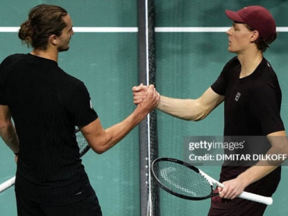 Thể thao - Video tennis Zverev - Sinner: 2 set thần tốc, đoạt vé chung kết (Paris Masters)