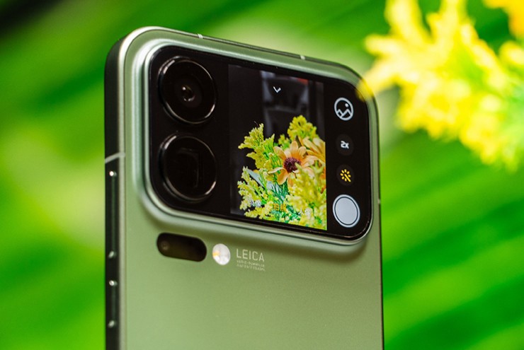 Xiaomi 17 Pro Max là “bản sao iPhone” hay kẻ thách thức ngôi vương? - 1