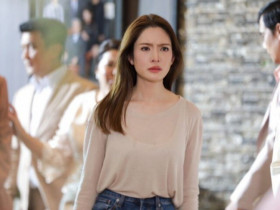 Ôm bụng bầu đến đám cưới chồng cũ, cô dâu đưa cho quyển sổ tiết kiệm, lời cô ấy nói khiến tôi bật khóc