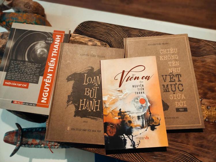 Nguyễn Tiến Thanh, nhà báo và thi sĩ