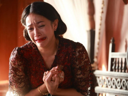 Gia đình - Giúp việc 10 năm bỗng xin nghỉ và mang theo sợi dây chuyền vàng, tôi không trách nhưng choáng với cuộc gọi của dì