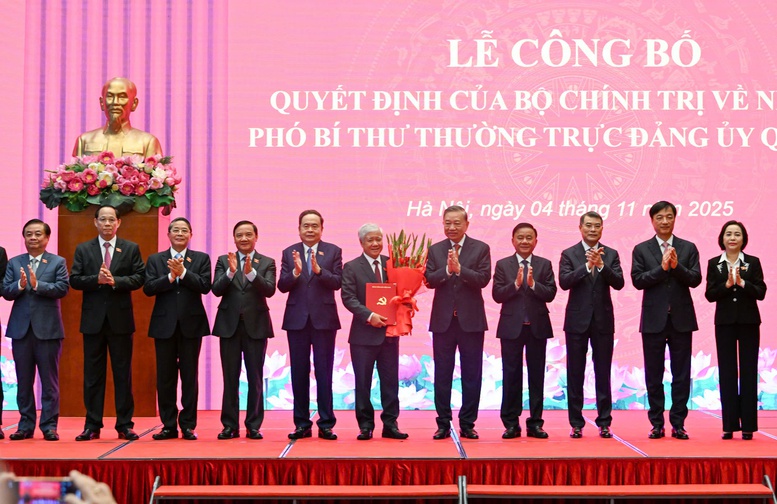 Đồng chí Đỗ Văn Chiến giữ chức Phó Bí thư Thường trực Đảng ủy Quốc hội - 1