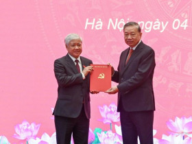 Đồng chí Đỗ Văn Chiến giữ chức Phó Bí thư Thường trực Đảng ủy Quốc hội