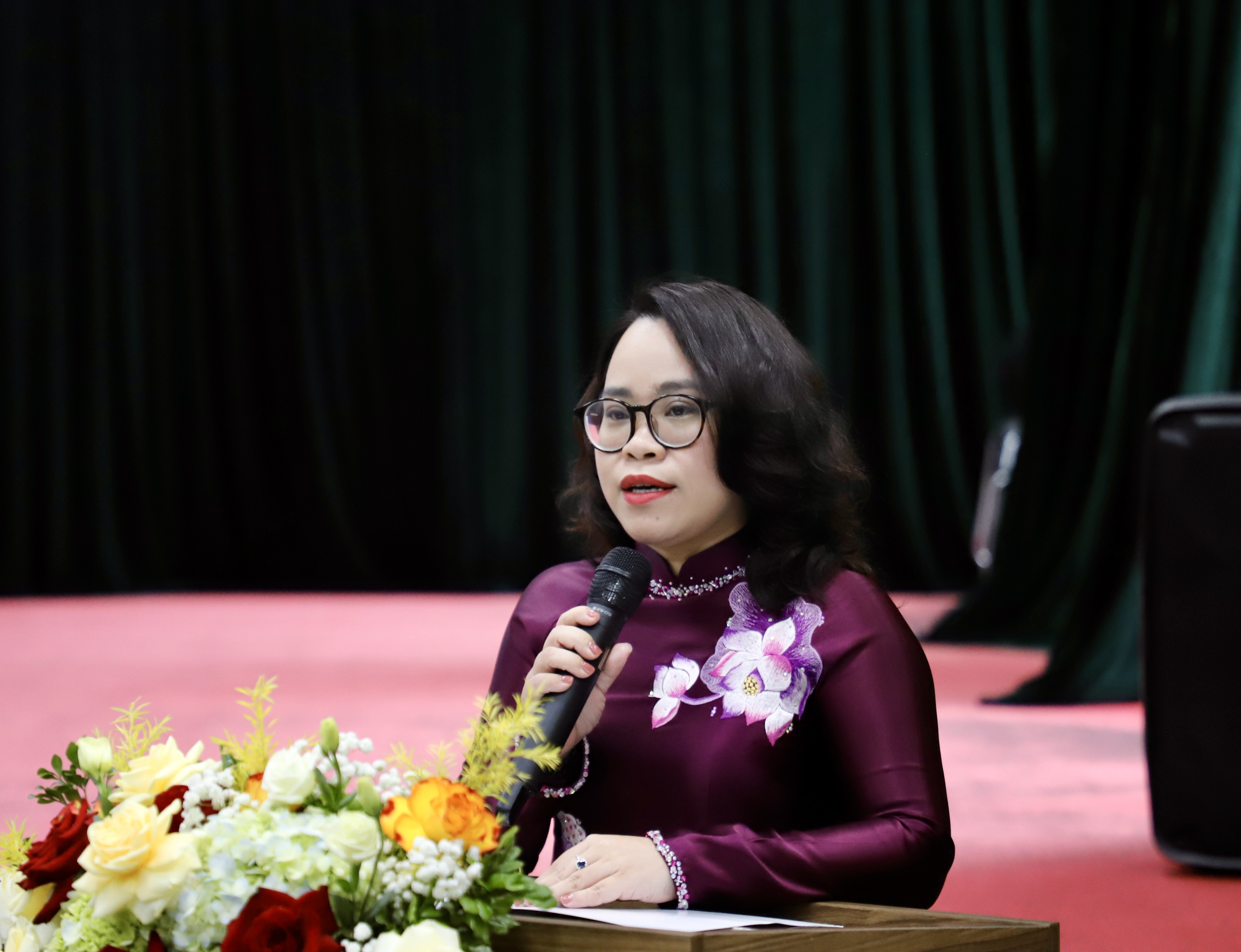 Hoàn thiện thể chế phát triển các ngành công nghiệp văn hóa nhằm góp phần tạo động lực phát triển nhanh và bền vững đất nước - 2