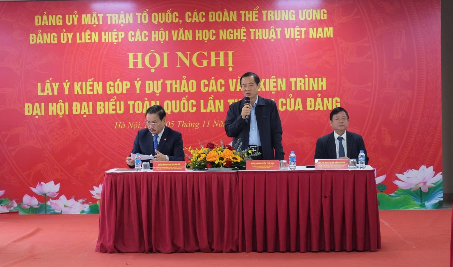 Liên hiệp các Hội Văn học nghệ thuật Việt Nam tổ chức Hội nghị lấy ý kiến góp ý dự thảo các Văn kiện Đại hội XIV của Đảng - 2