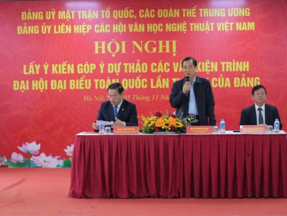 Tin liên hiệp VHNT - Phát huy trí tuệ văn nghệ sĩ, Liên hiệp các Hội Văn học nghệ thuật tổ chức Hội nghị lấy ý kiến góp ý dự thảo các Văn kiện Đại hội XIV của Đảng