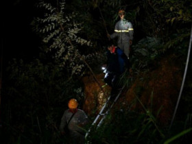 Quá dữ dội, bão số 13 cấp 14 áp sát Quy Nhơn: Bộ KH&CN ra công điện 