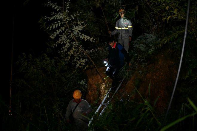 Quá khủng khiếp, bão số 13 lên cấp 15 áp sát Quy Nhơn: Bộ KH&CN ra công điện "khẩn" - 2