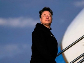 Nếu có 1.000 tỷ USD, Elon Musk có thể mua được gì?