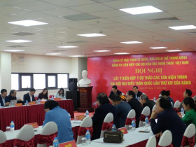 Ý kiến góp ý với dự thảo các văn kiện trình đại hội XIV của Đảng: Về phát triển văn học nghệ thuật trên chặng đường dài