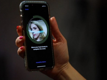 Công nghệ - Galaxy S27 Ultra lộ &quot;vũ khí&quot; Polar ID, quyết hạ gục Face ID của Apple