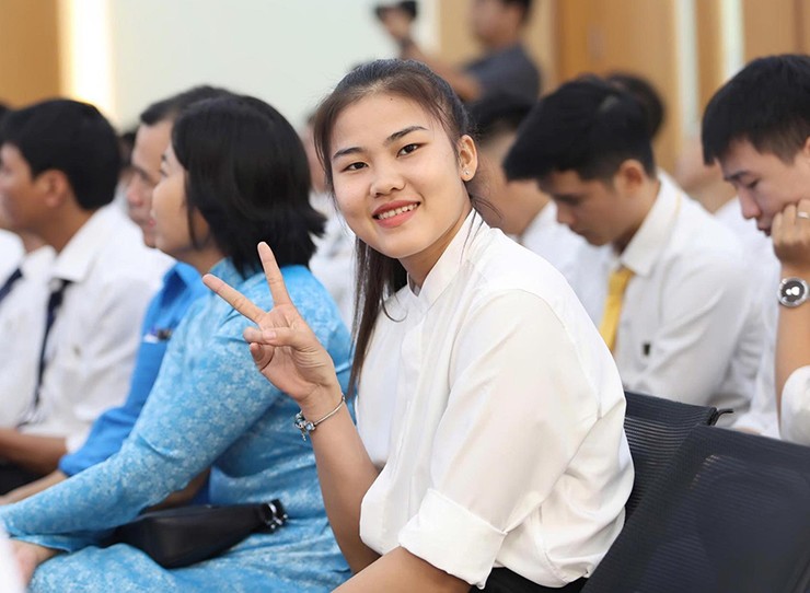 Người đẹp bóng chuyền Kim Thanh nhận mưa lời khen, Như Quỳnh được săn đón - 1