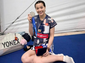 Hoa khôi cầu lông Thùy Linh vào 4 trận chung kết, có cả 