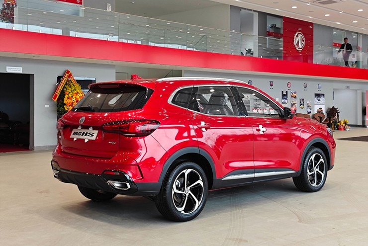 Crossover hạng C đua giảm giá, người Việt thêm lựa chọn dưới 720 triệu đồng - 1