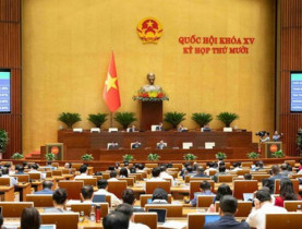 Bảo đảm gắn kết chặt chẽ, hài hòa giữa phát triển kinh tế với phát triển văn hóa, xã hội