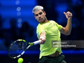 Video tennis Alcaraz - Musetti: Break point đúng lúc (ATP Finals)