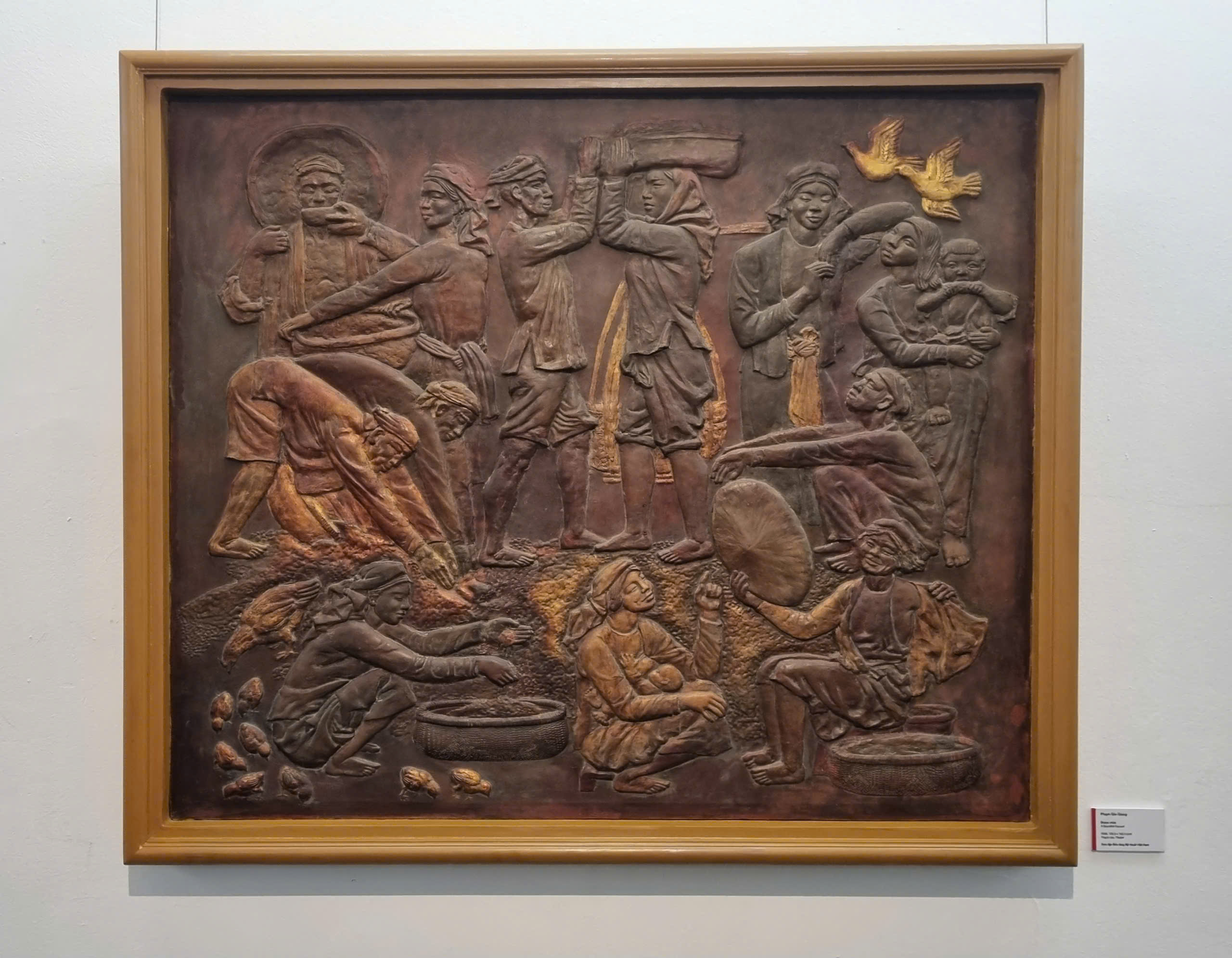 Một thế kỷ phát triển rực rỡ của nền mỹ thuật hiện đại Việt Nam qua sáng tác của nhiều thế hệ - 14