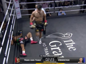 Trần Văn Thảo hạ knock-out võ sĩ Thái Lan tại sự kiện boxing danh giá