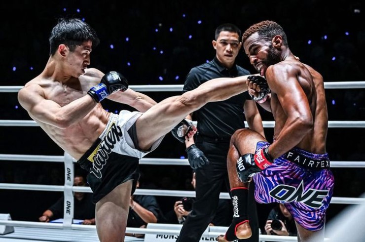 "Thánh Muay" Buakaw kinh ngạc về võ sĩ Nhật Bản, người có thể đánh bại cả thế giới - 2