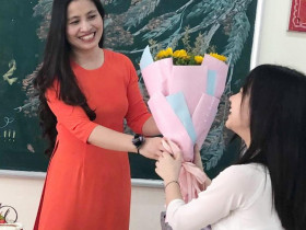 “Ngọn lửa tri thức xanh”: Bài ca tri ân những người gieo mầm tương lai