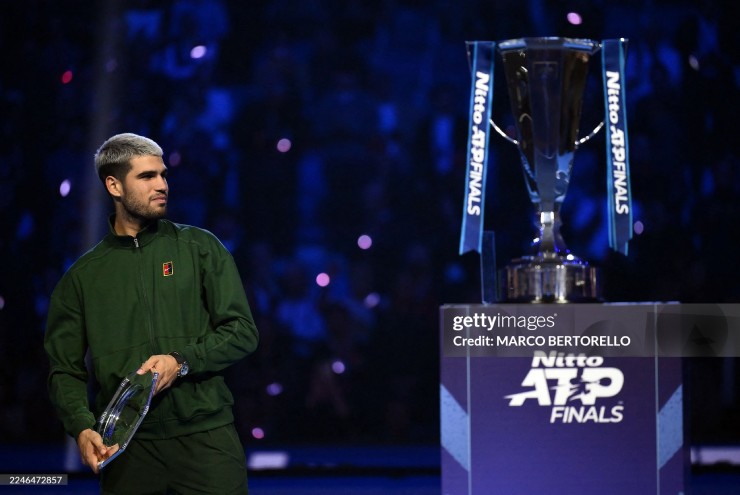 Alcaraz lỡ hẹn với ATP Finals: Ngẩng cao đầu ra về, hẹn tái đấu với Sinner - 1