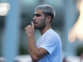 Alcaraz rút lui khỏi Davis Cup, nuối tiếc chia tay mùa giải 2025 vì chấn thương