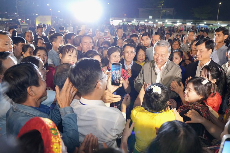 Phát huy sức mạnh đại đoàn kết toàn dân tộc để phát triển đất nước - 2