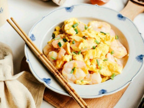 Nhà đang nhiều trứng, làm ngay món này cơm nấu tưởng thừa lại hết sạch, đã thế còn bổ dưỡng